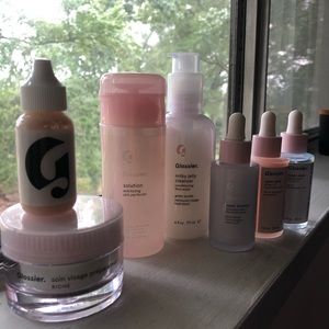 GLOSSIER SKINCARE BUNDLE PACKAGE